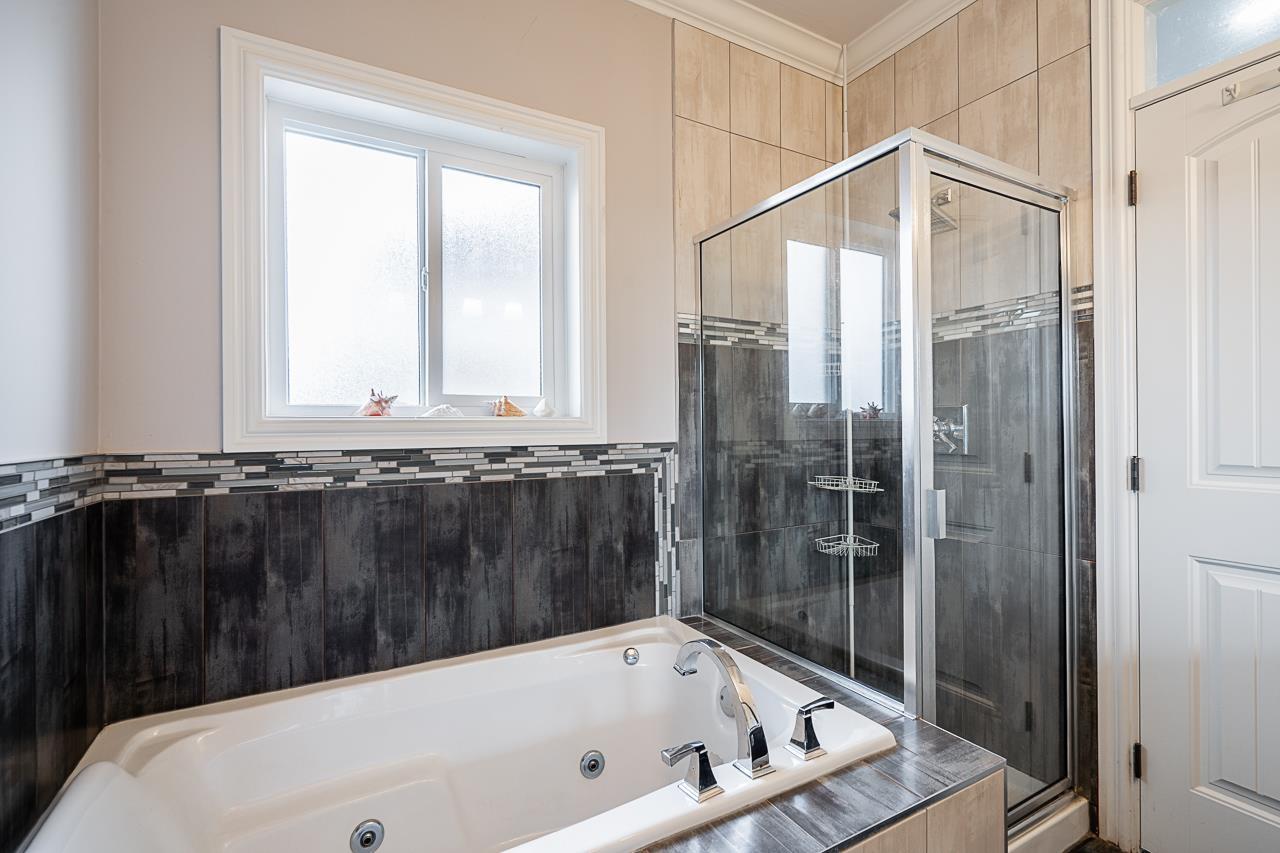 7 Bed, 5 Bath House for Sale in Surrey – 5941 129B STREET, Surrey – MLS# R3147944 - Image 60