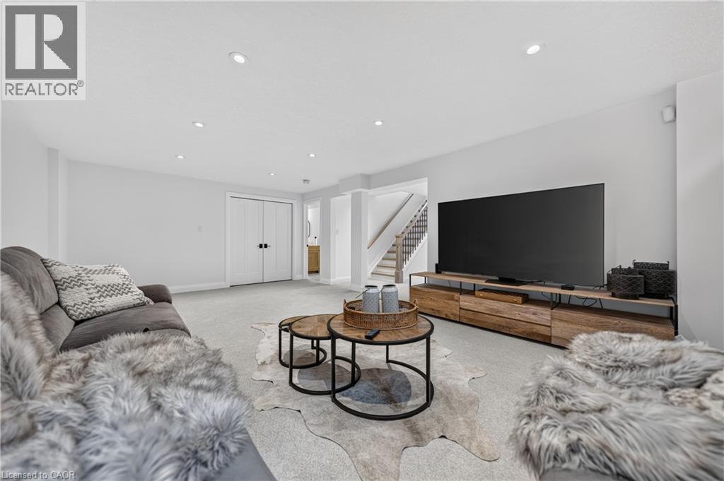 #3C 350 DOON VALLEY Drive - Image 39