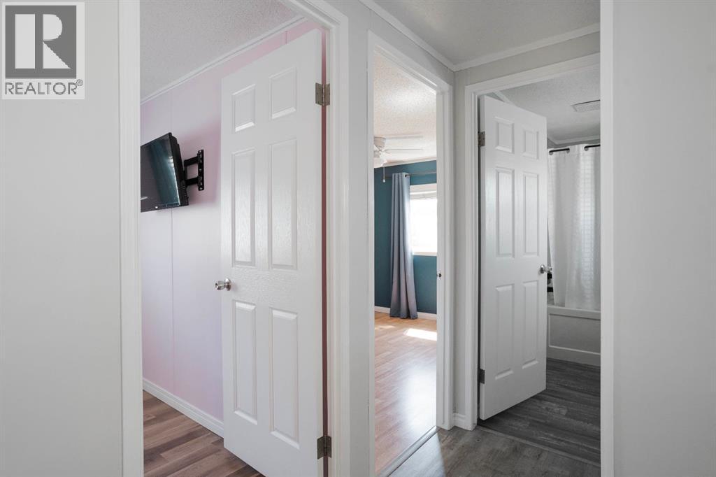 212 Greenwich Lane - 18