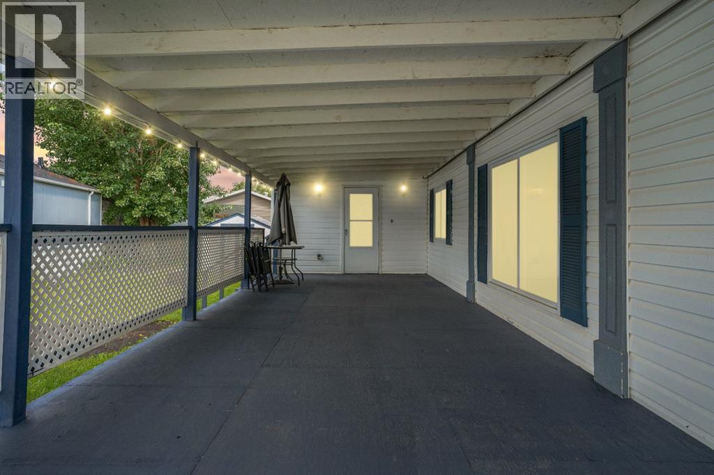 212 Greenwich Lane - 4