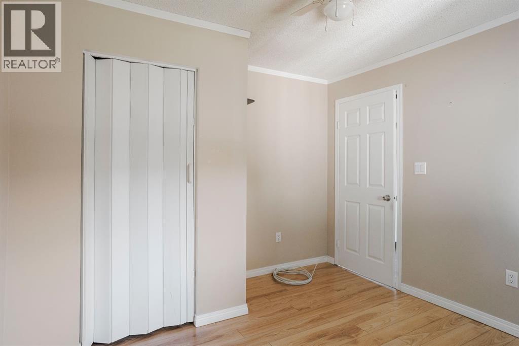 212 Greenwich Lane - 39