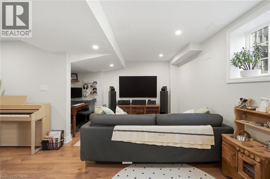 80 BOUSFIELD Rise - Image 39