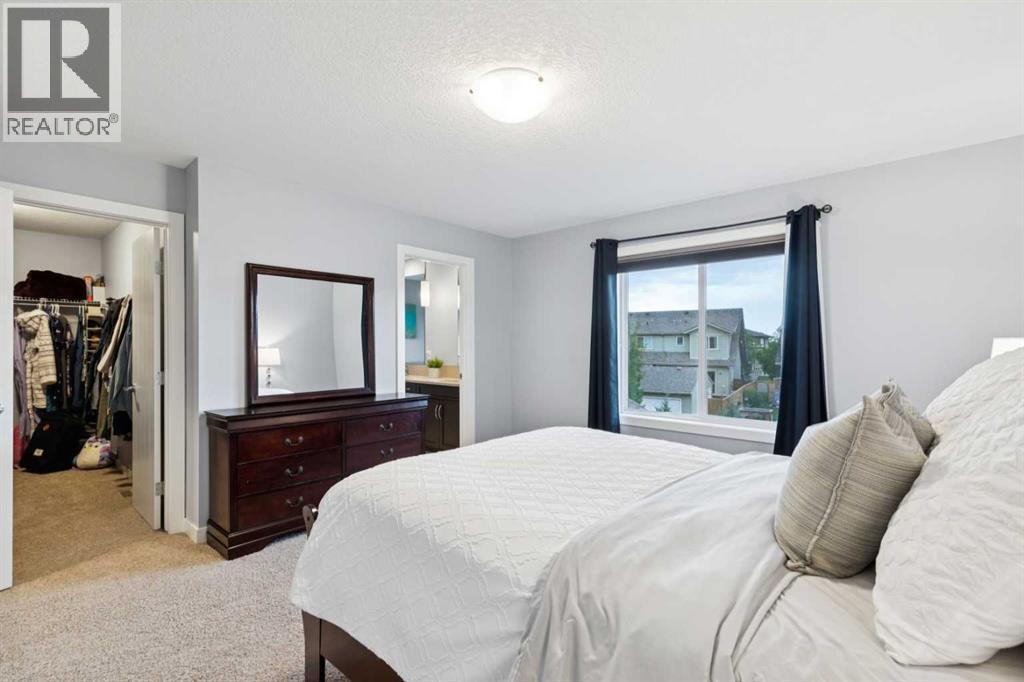 52 Marquis Crescent SE - 12
