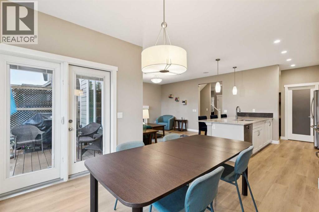 52 Marquis Crescent SE - 32