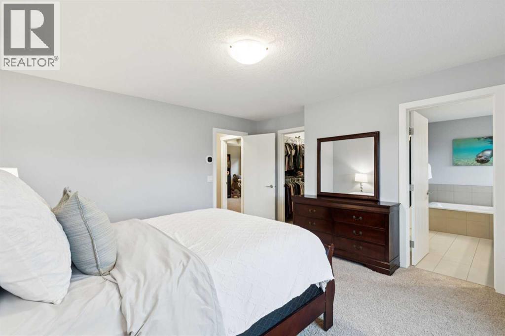 52 Marquis Crescent SE - 14