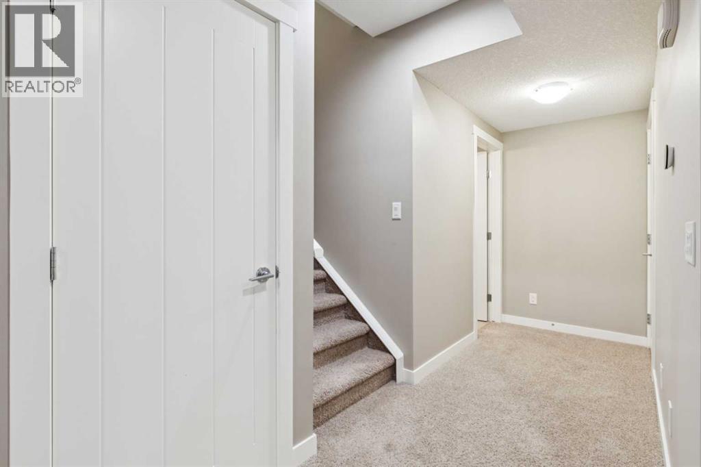 52 Marquis Crescent SE - 34