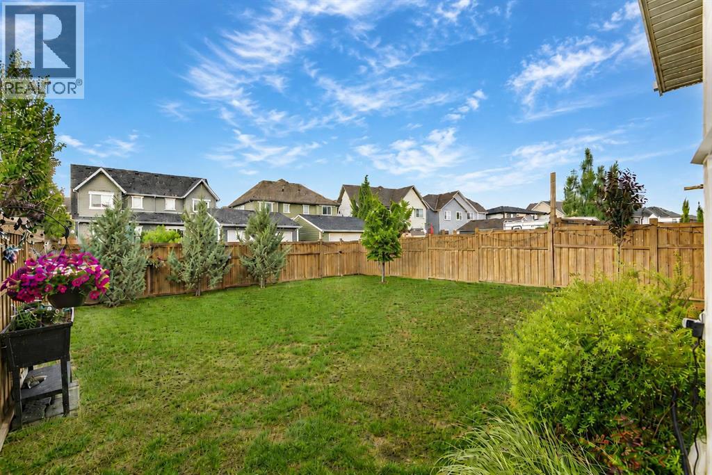 52 Marquis Crescent SE - 43