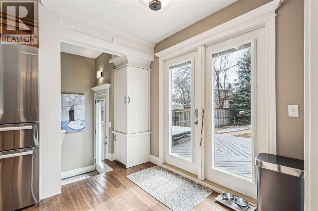 315 45 Avenue SW - 21