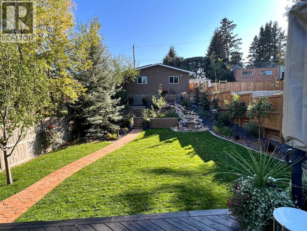 315 45 Avenue SW - 35