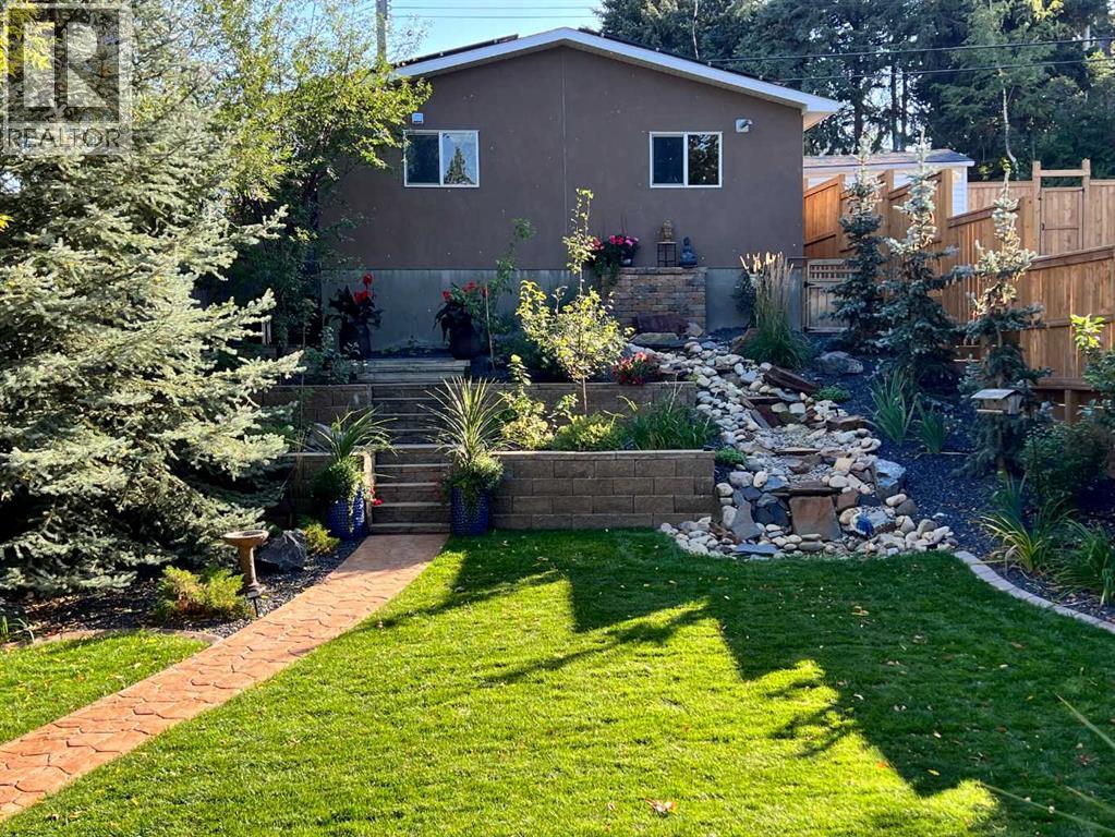 315 45 Avenue SW - 36