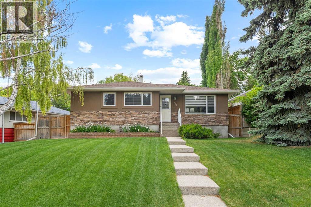 315 45 Avenue SW - 1