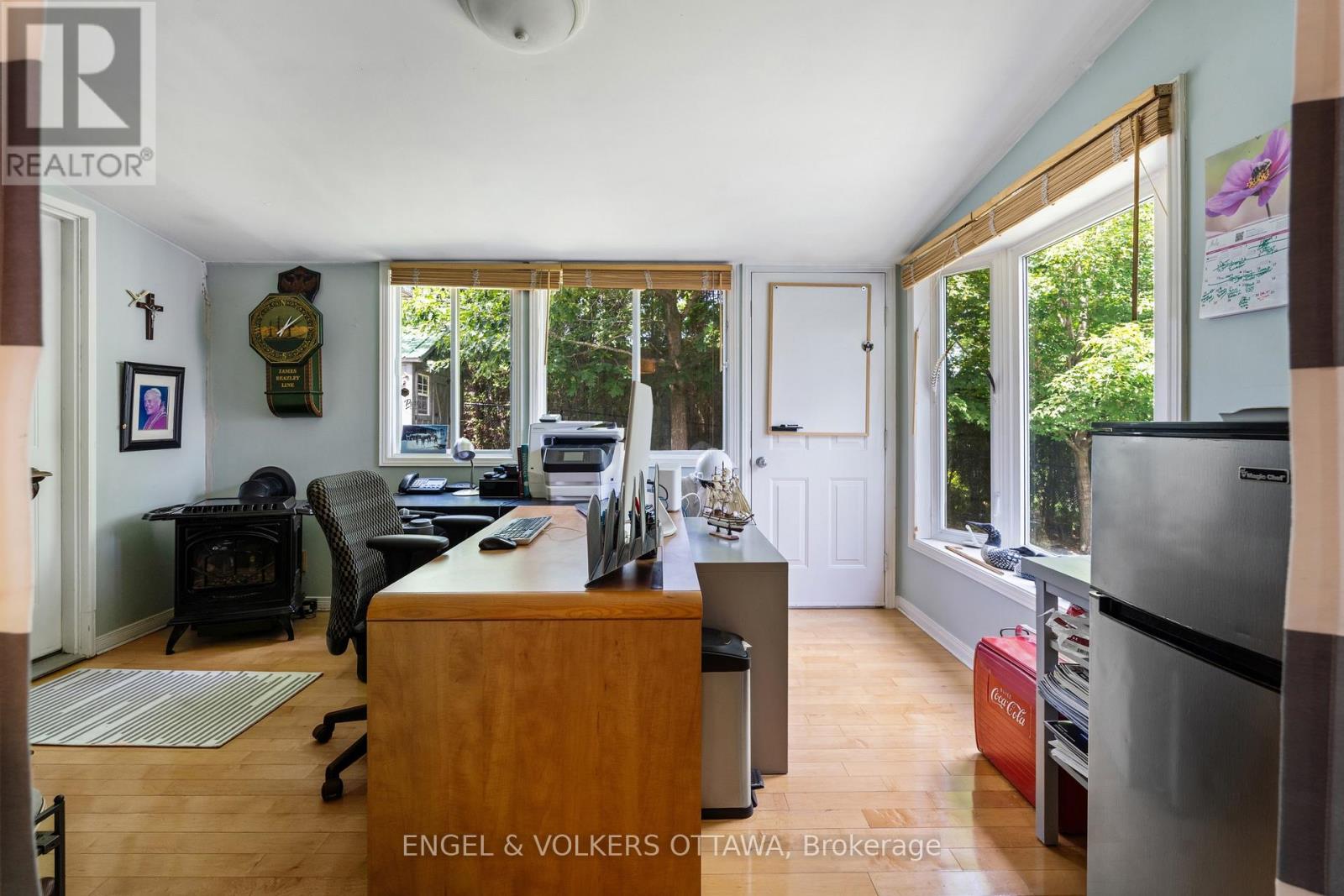 1119 TIGHE STREET - 18