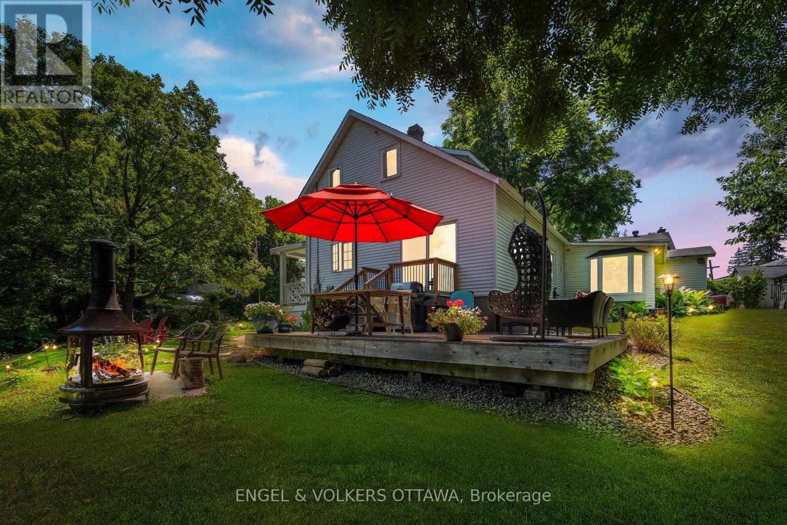 1119 TIGHE STREET - 3