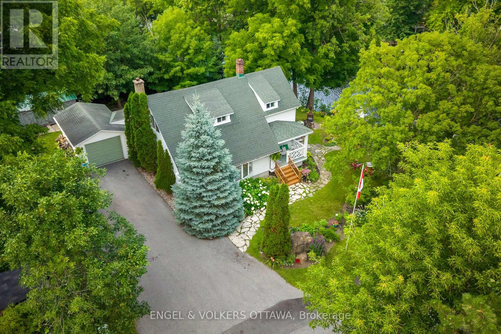 1119 TIGHE STREET - 30