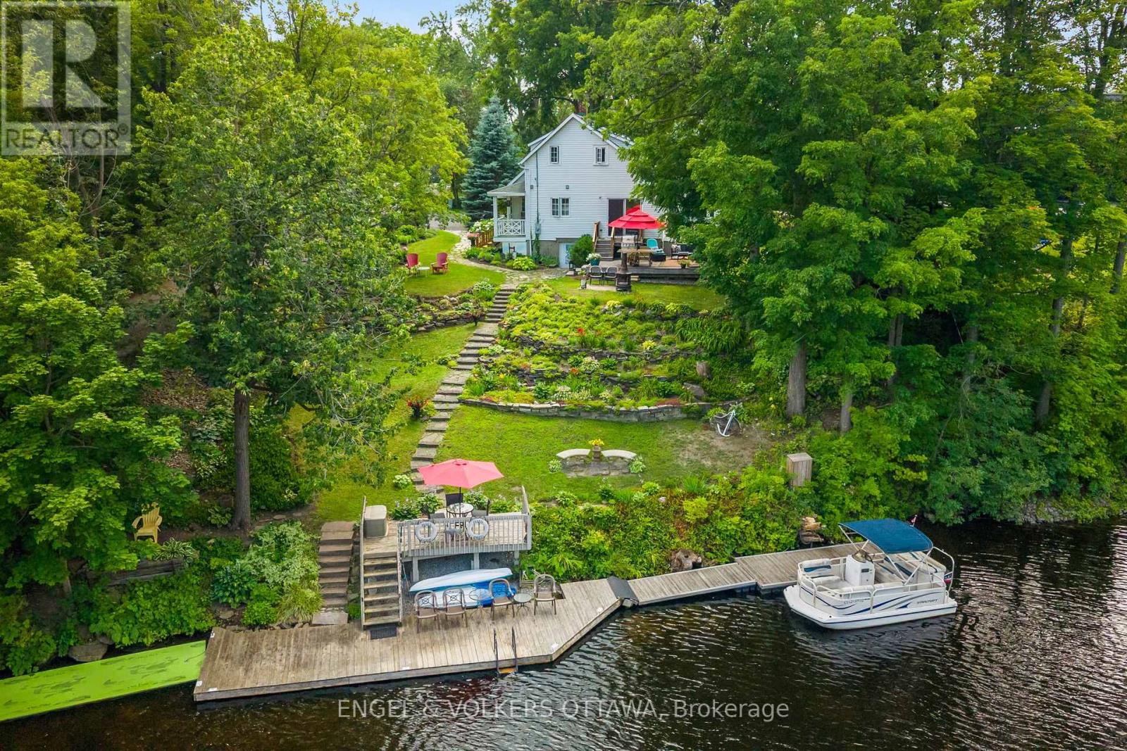 1119 TIGHE STREET - 31