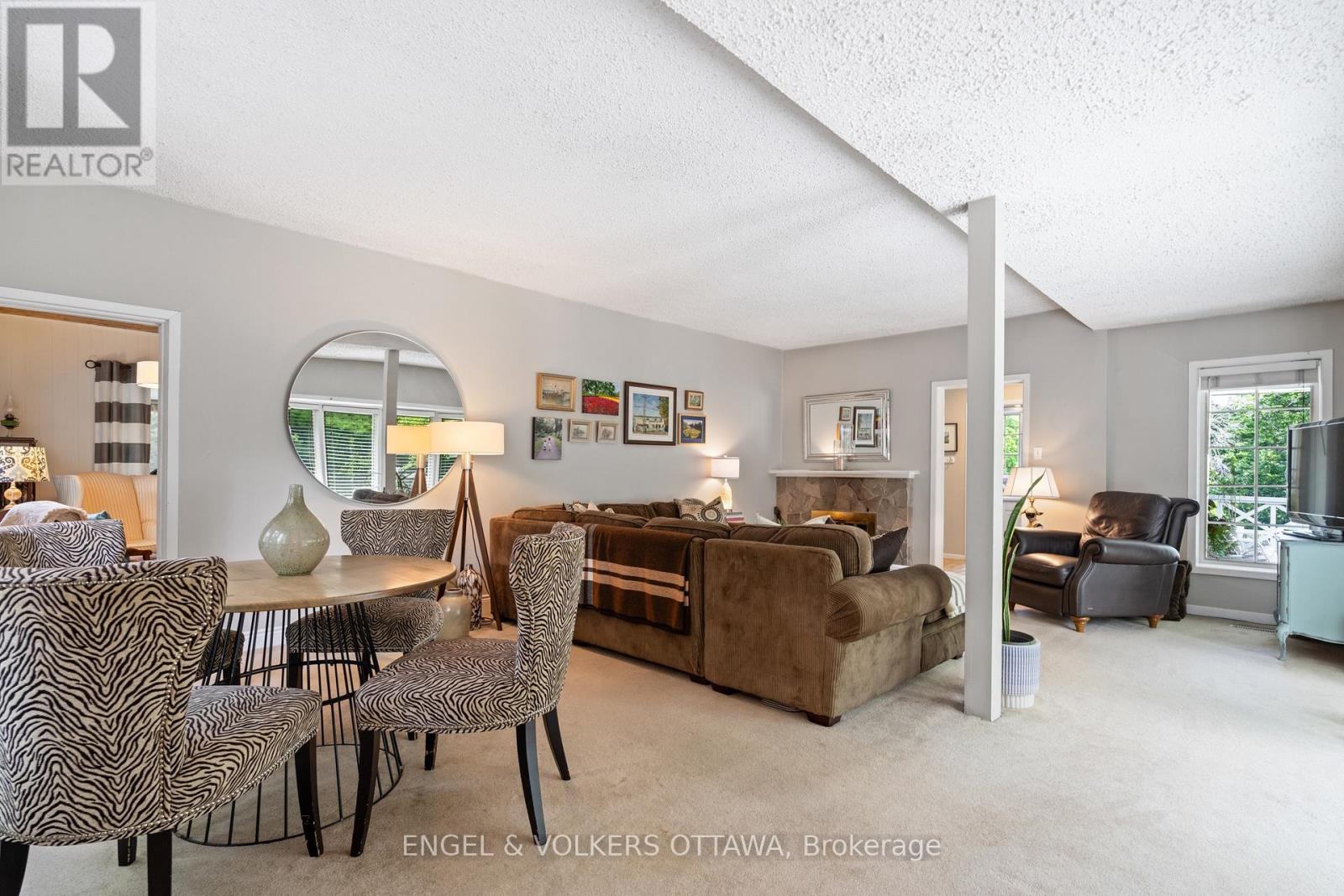 1119 TIGHE STREET - 6