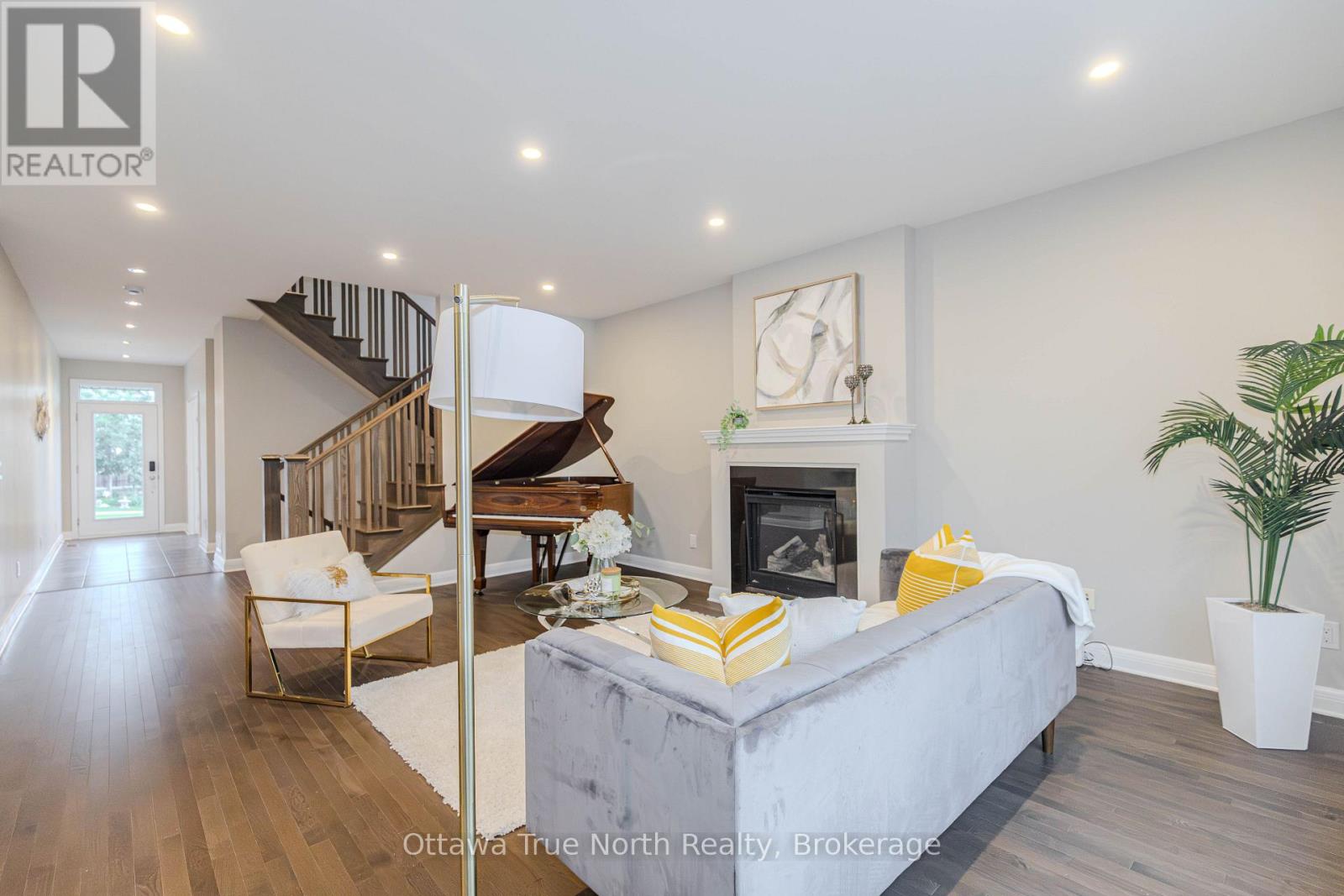 373 HUNTSVILLE DRIVE - 12