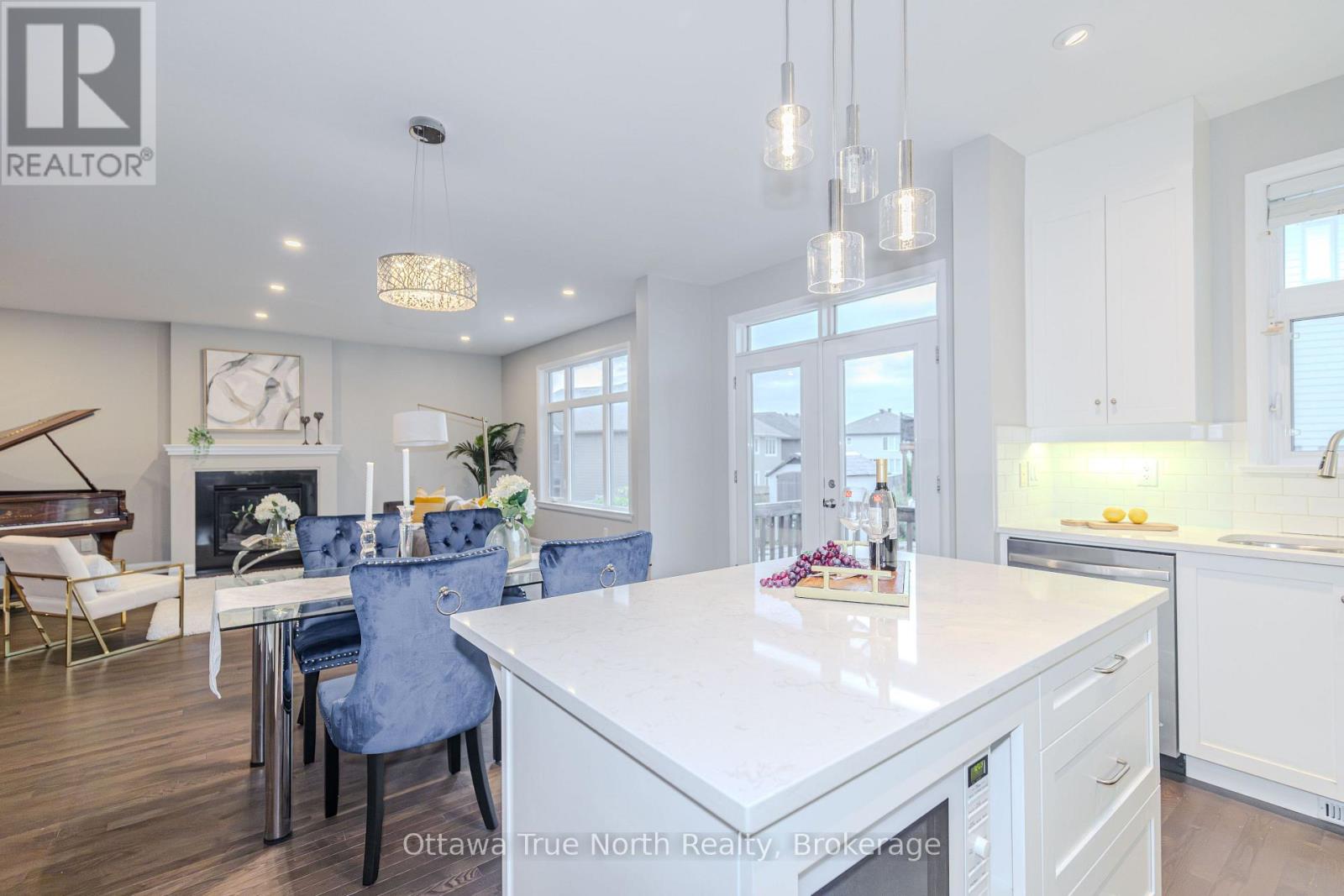 373 HUNTSVILLE DRIVE - 20