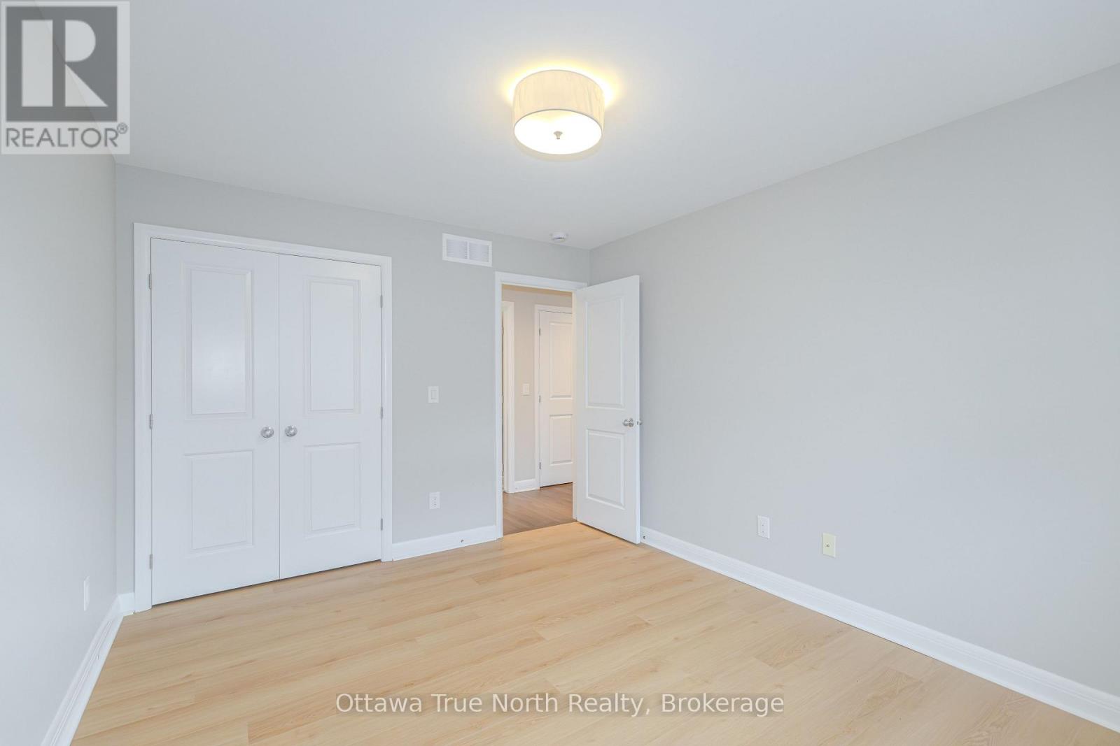 373 HUNTSVILLE DRIVE - 41