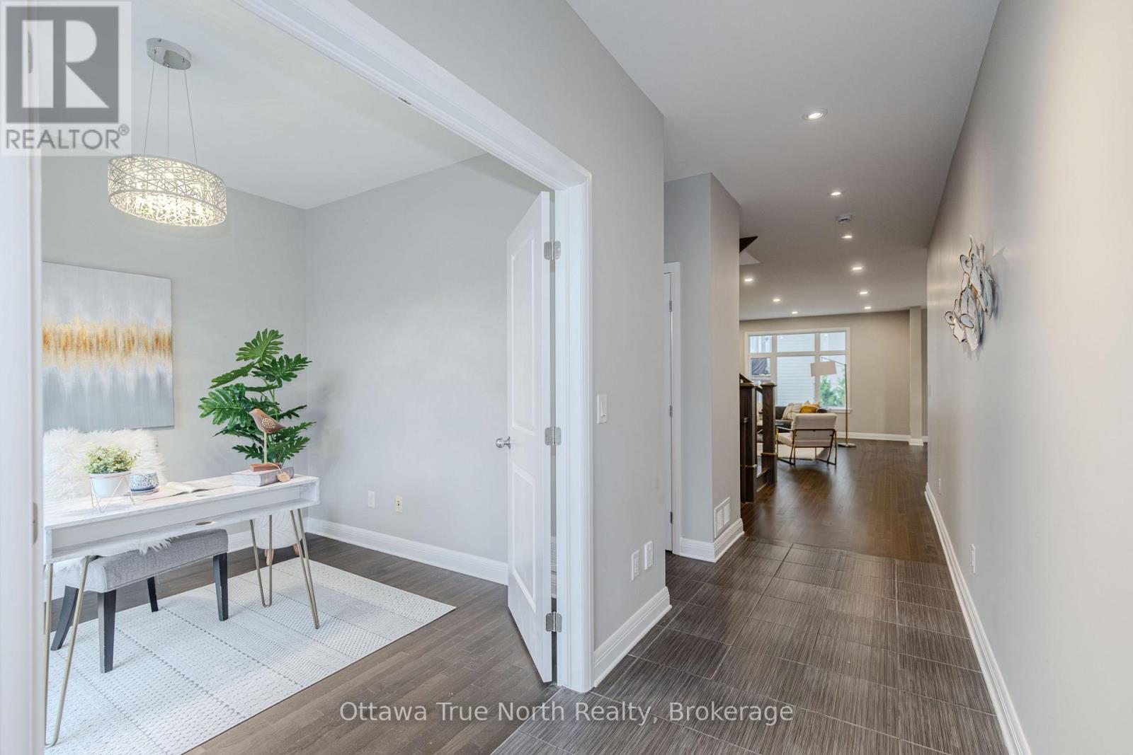 373 HUNTSVILLE DRIVE - 5