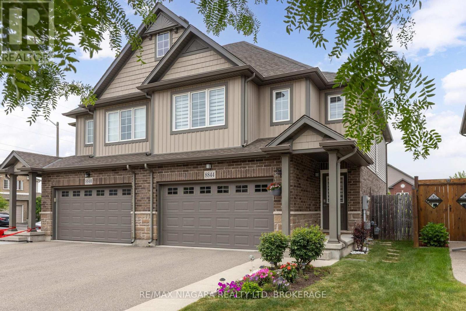 8844 SILVERSTAR COURT - 1