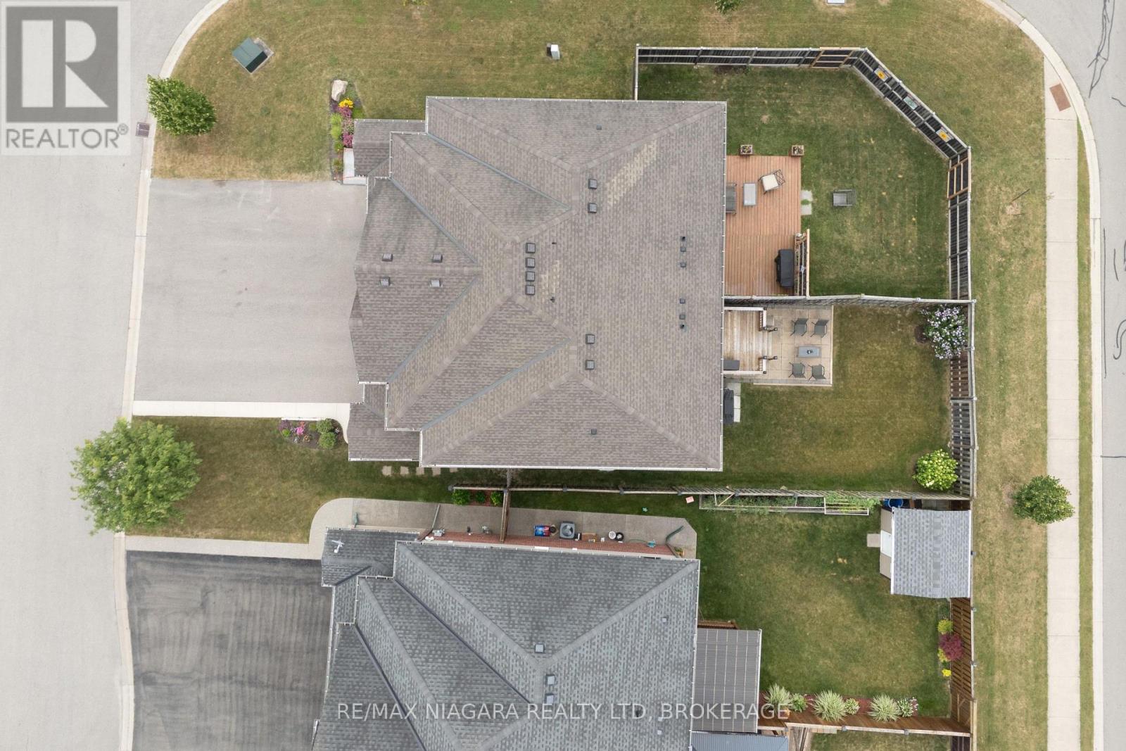 8844 SILVERSTAR COURT - 28