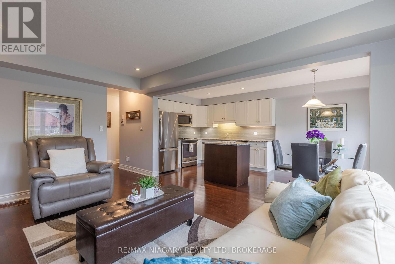 8844 SILVERSTAR COURT - 6