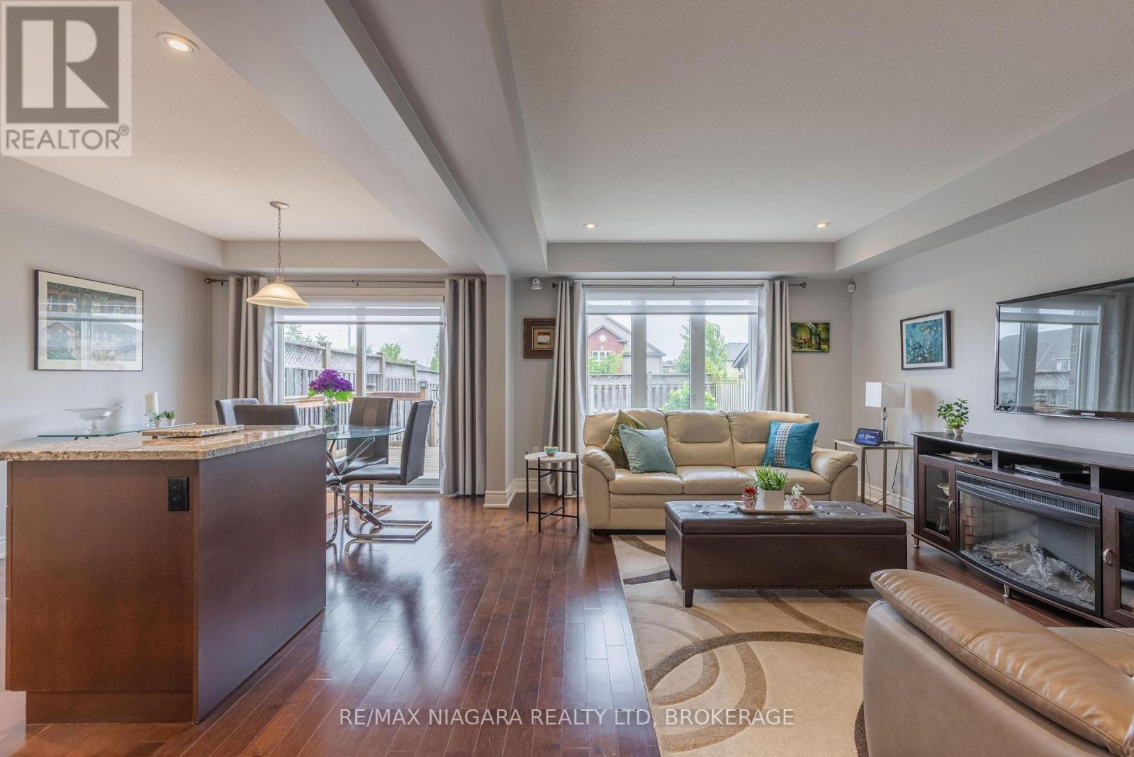8844 SILVERSTAR COURT - 7