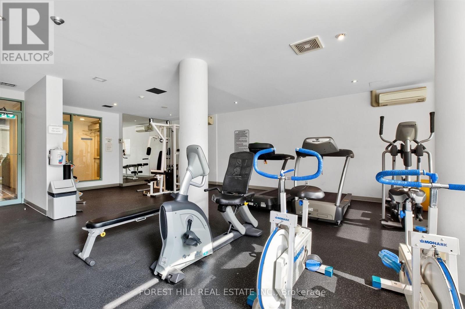 #1005 2 COVINGTON ROAD - 26
