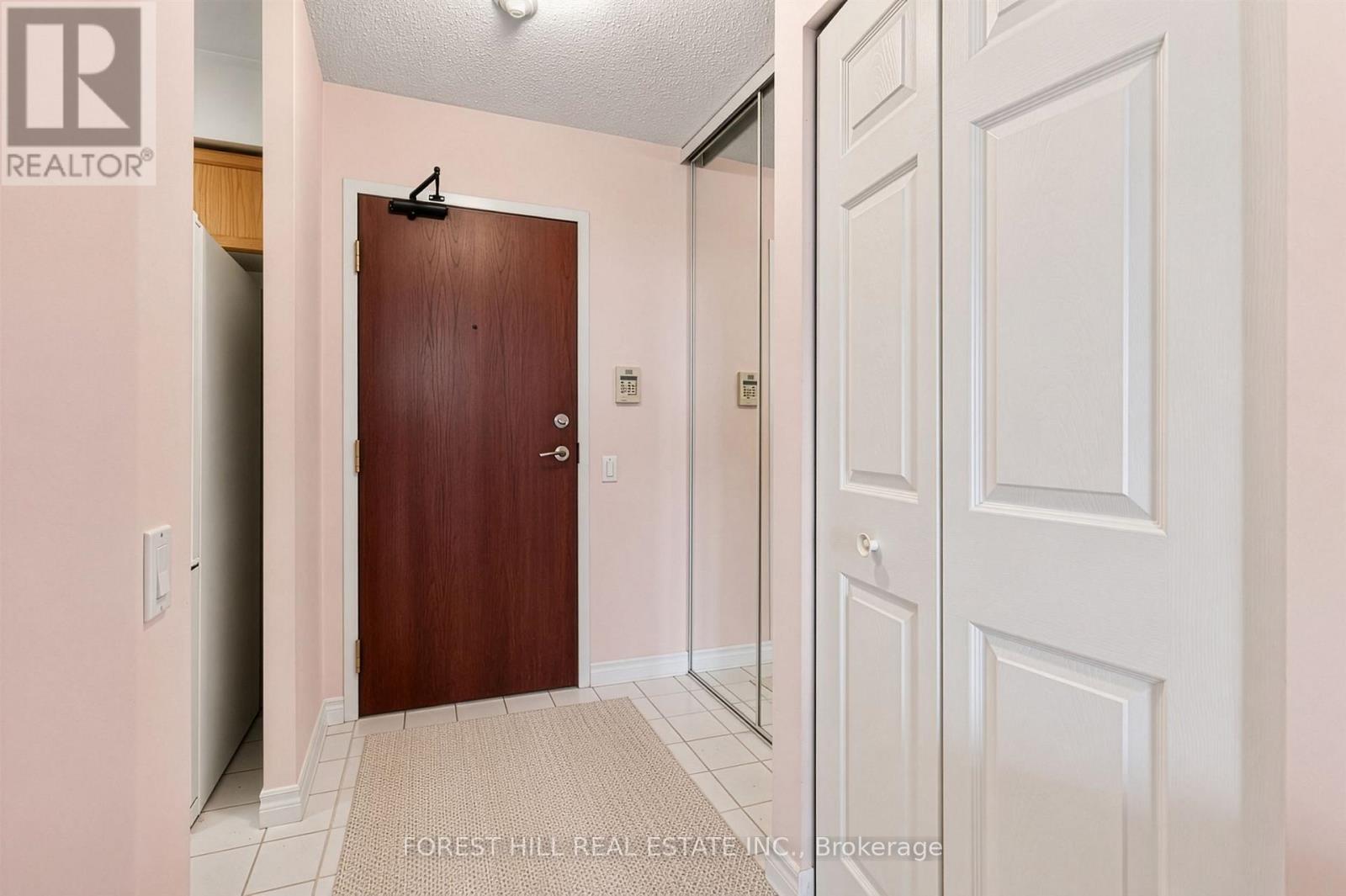 #1005 2 COVINGTON ROAD - 6