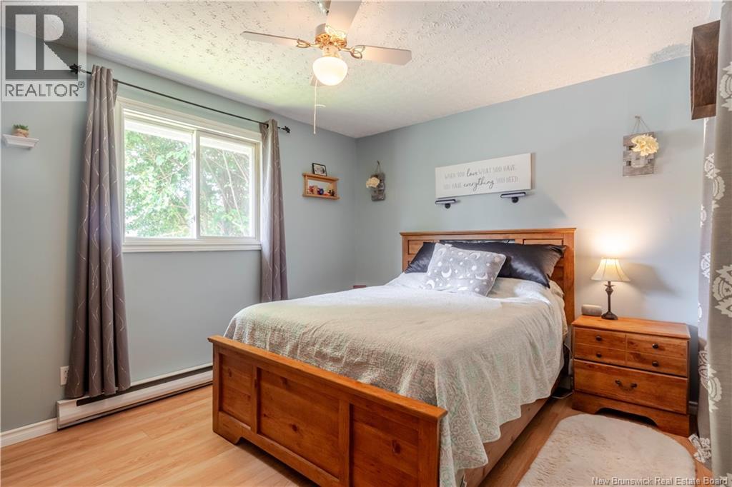 90 Bliss Street - Image 18