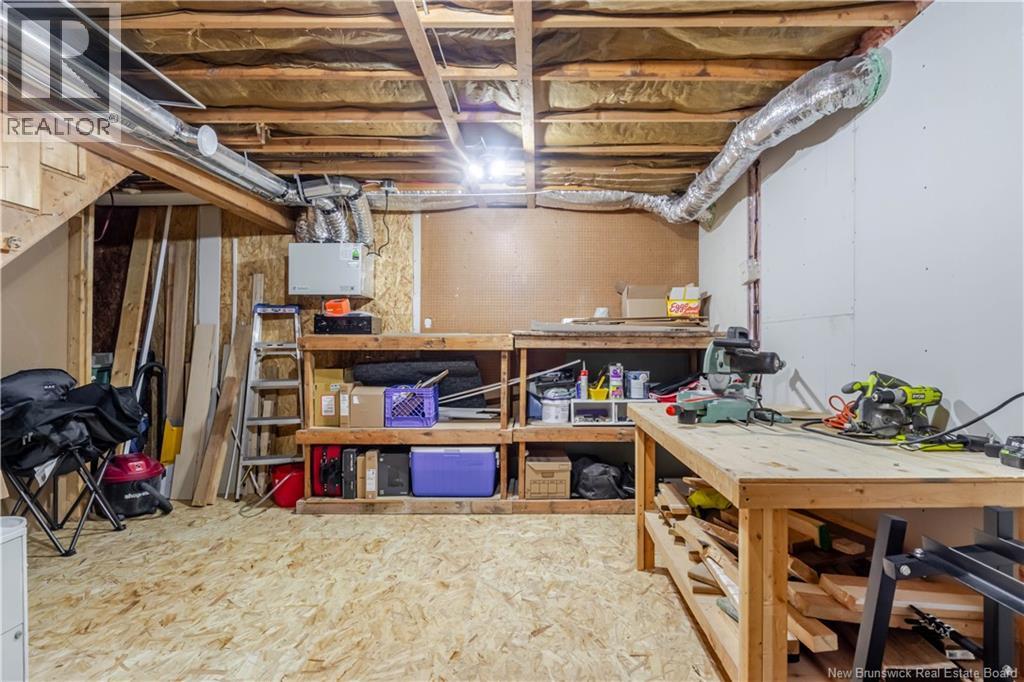 90 Bliss Street - Image 25