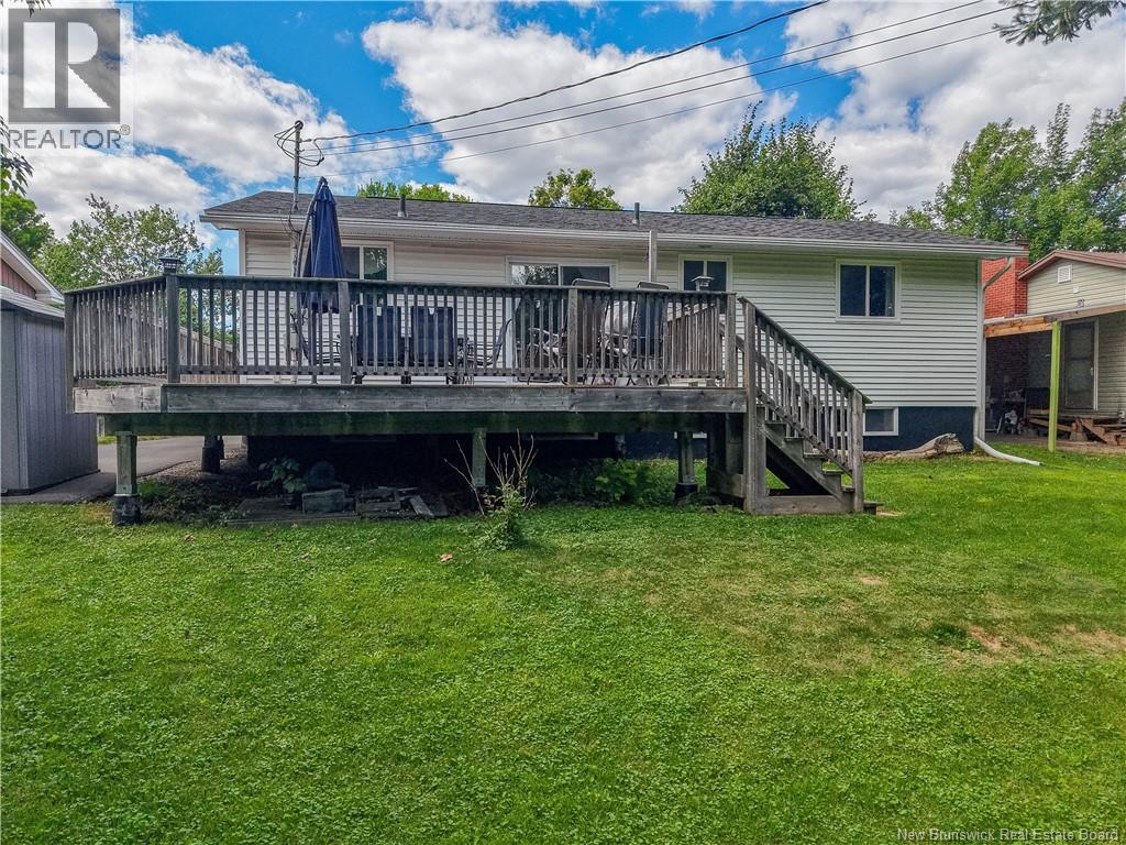 90 Bliss Street - Image 35