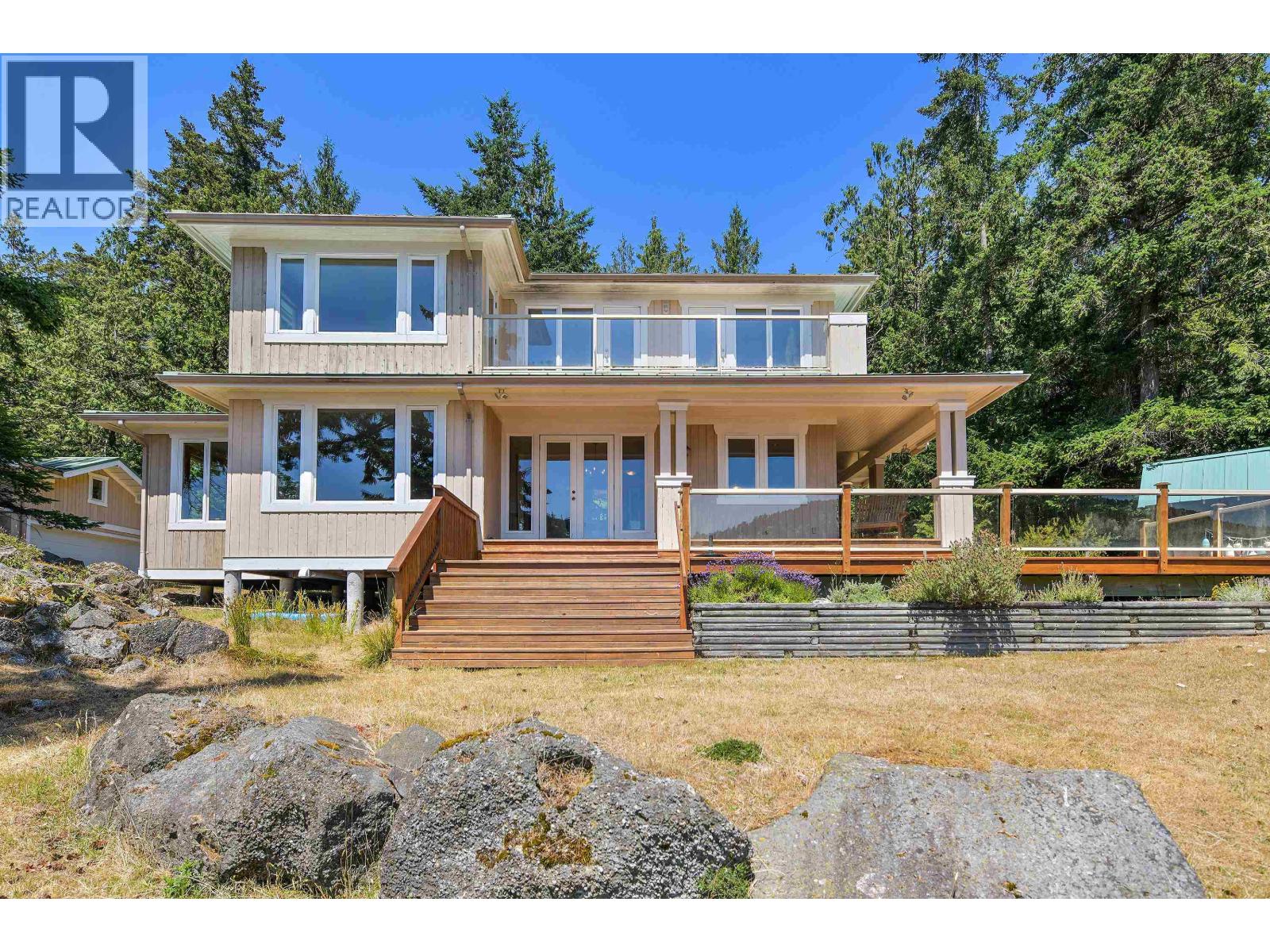 647 DINNER BAY ROAD, Mayne Island