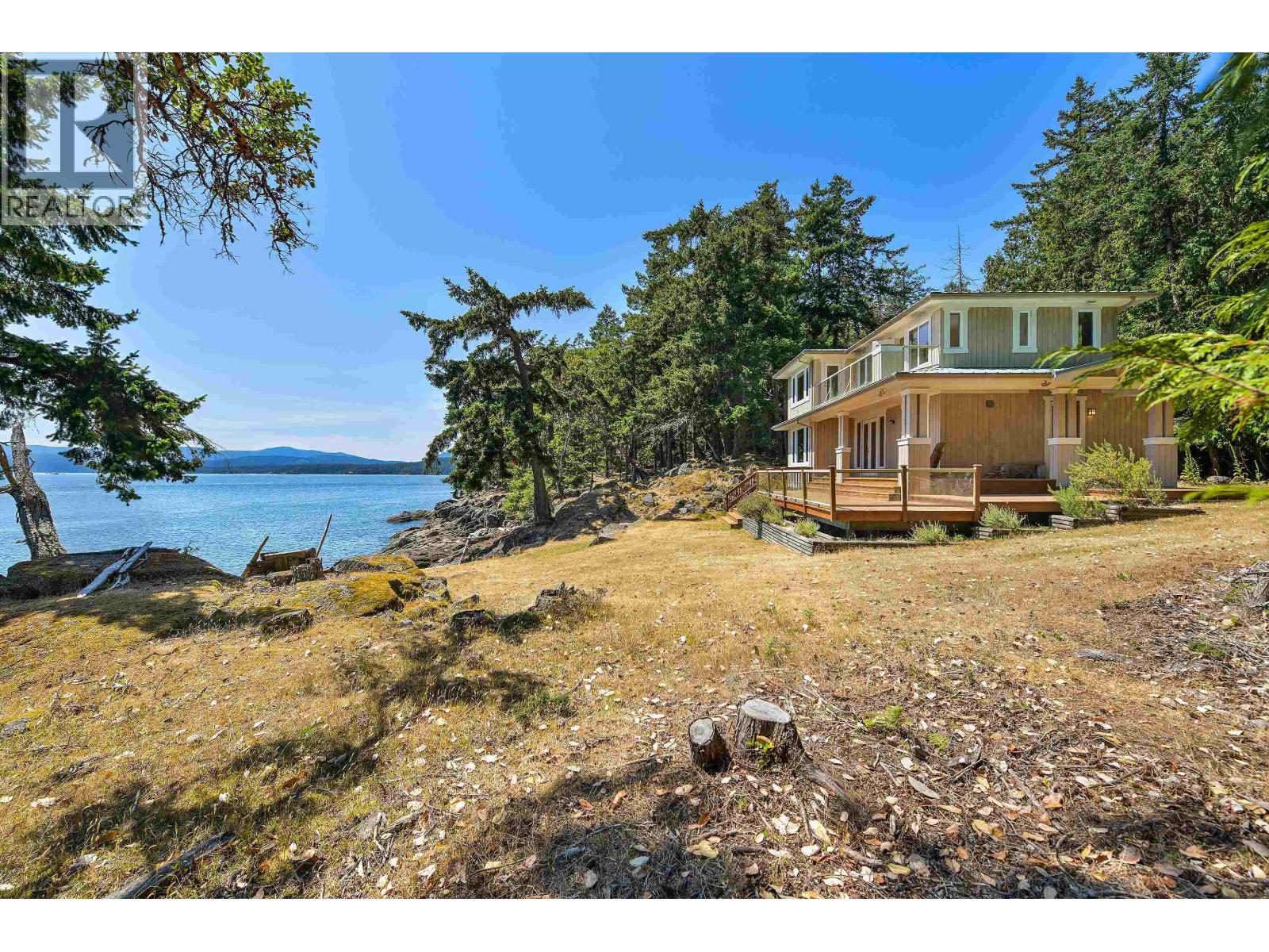 647 DINNER BAY ROAD, Mayne Island