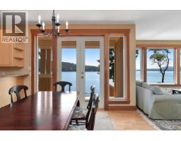 647 Dinner Bay Road, Mayne Island, BC V0N2J2 Photo 14
