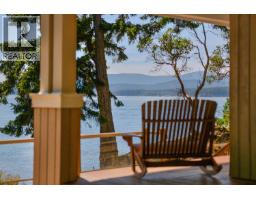 647 Dinner Bay Road, Mayne Island, BC V0N2J2 Photo 37