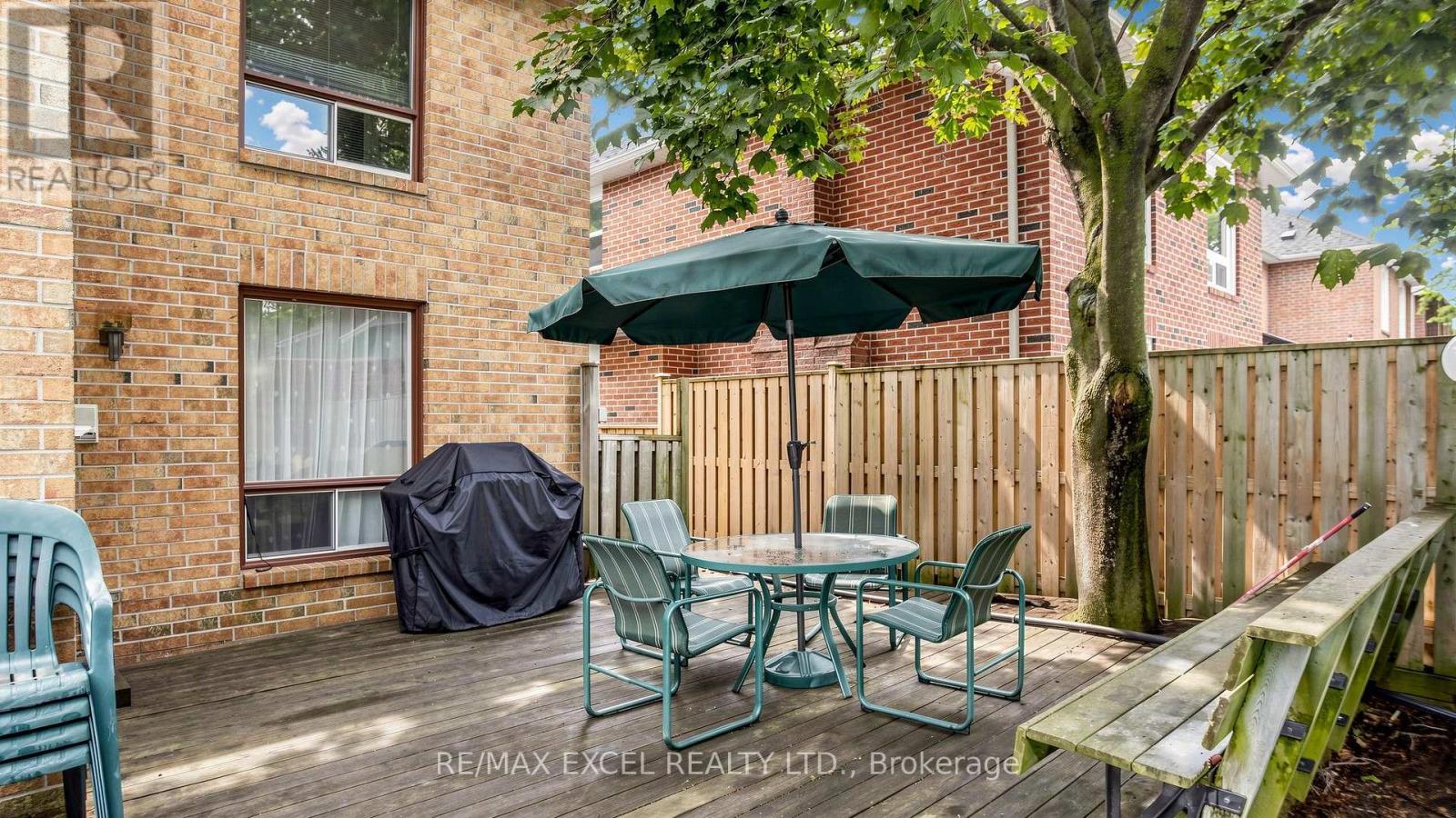 30 LAMBERT ROAD - 41