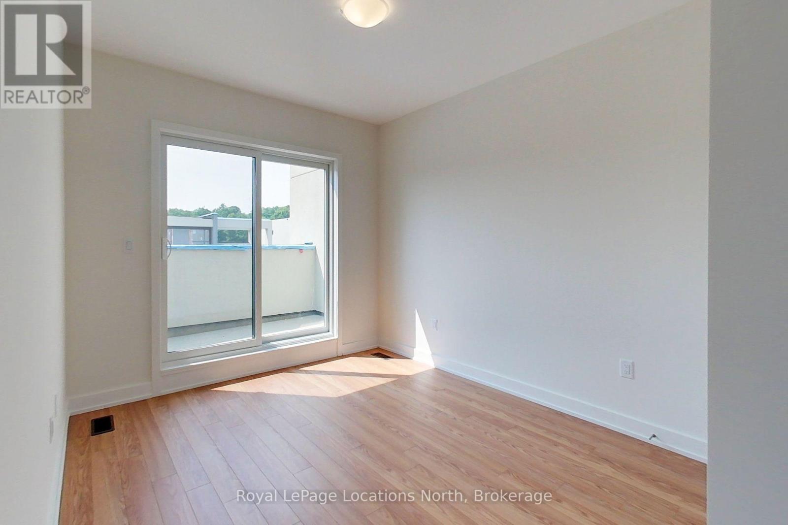 224 STONELEIGH DRIVE - 24