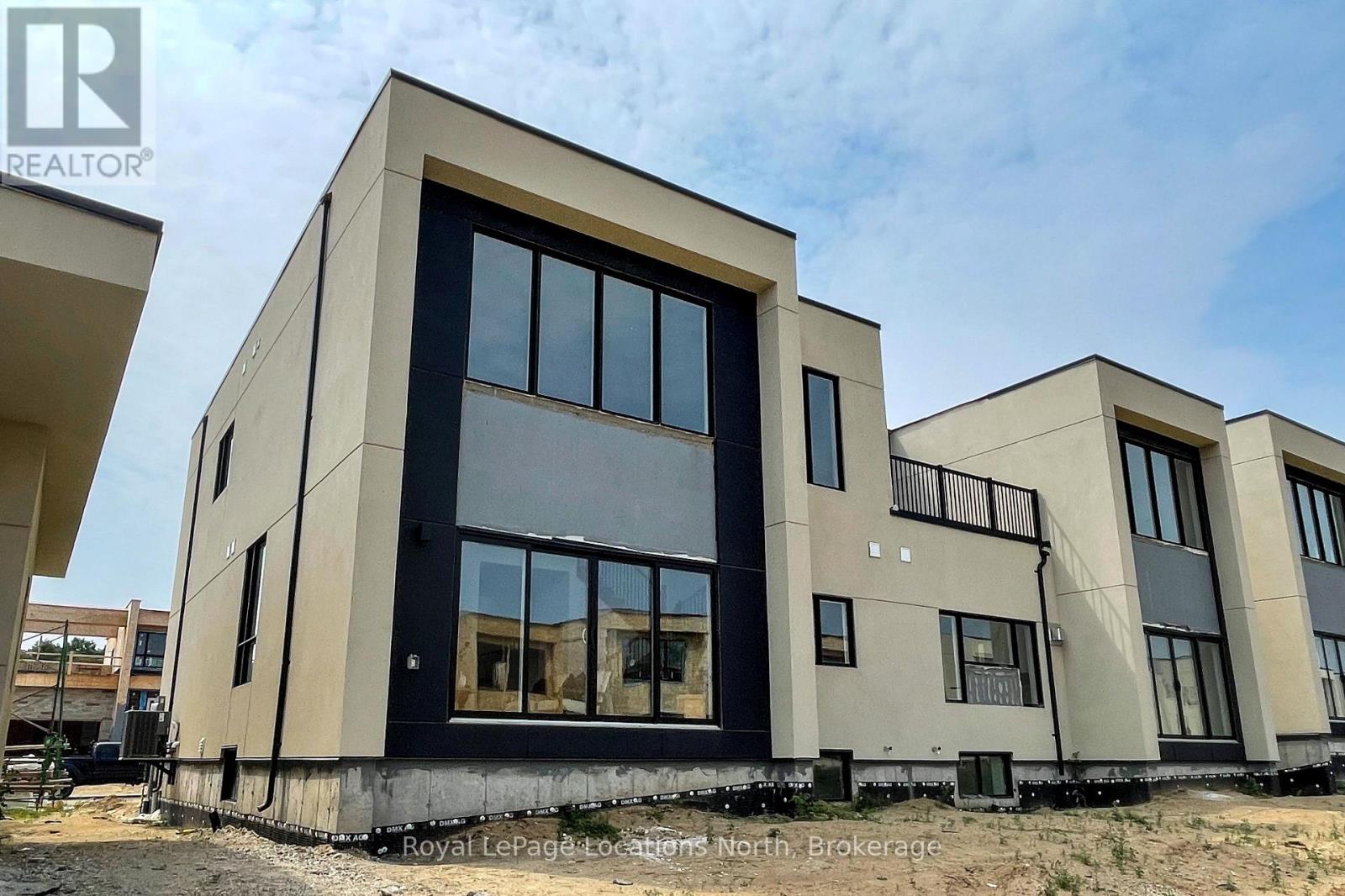 224 STONELEIGH DRIVE - 4
