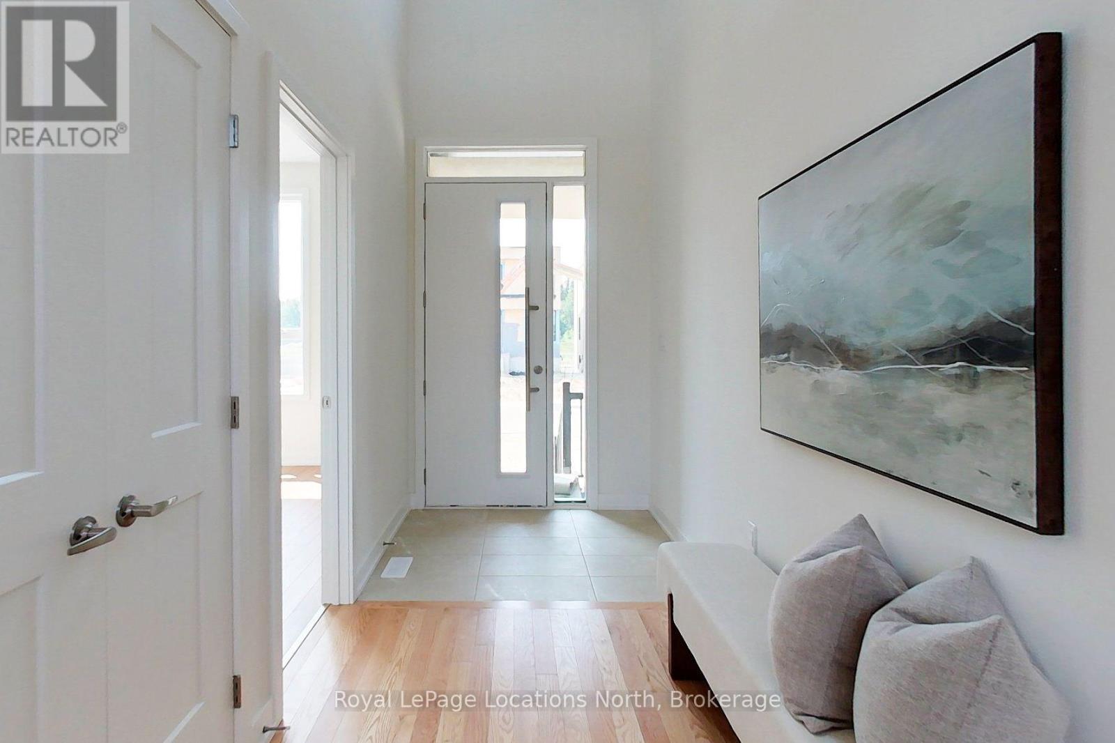 224 STONELEIGH DRIVE - 5
