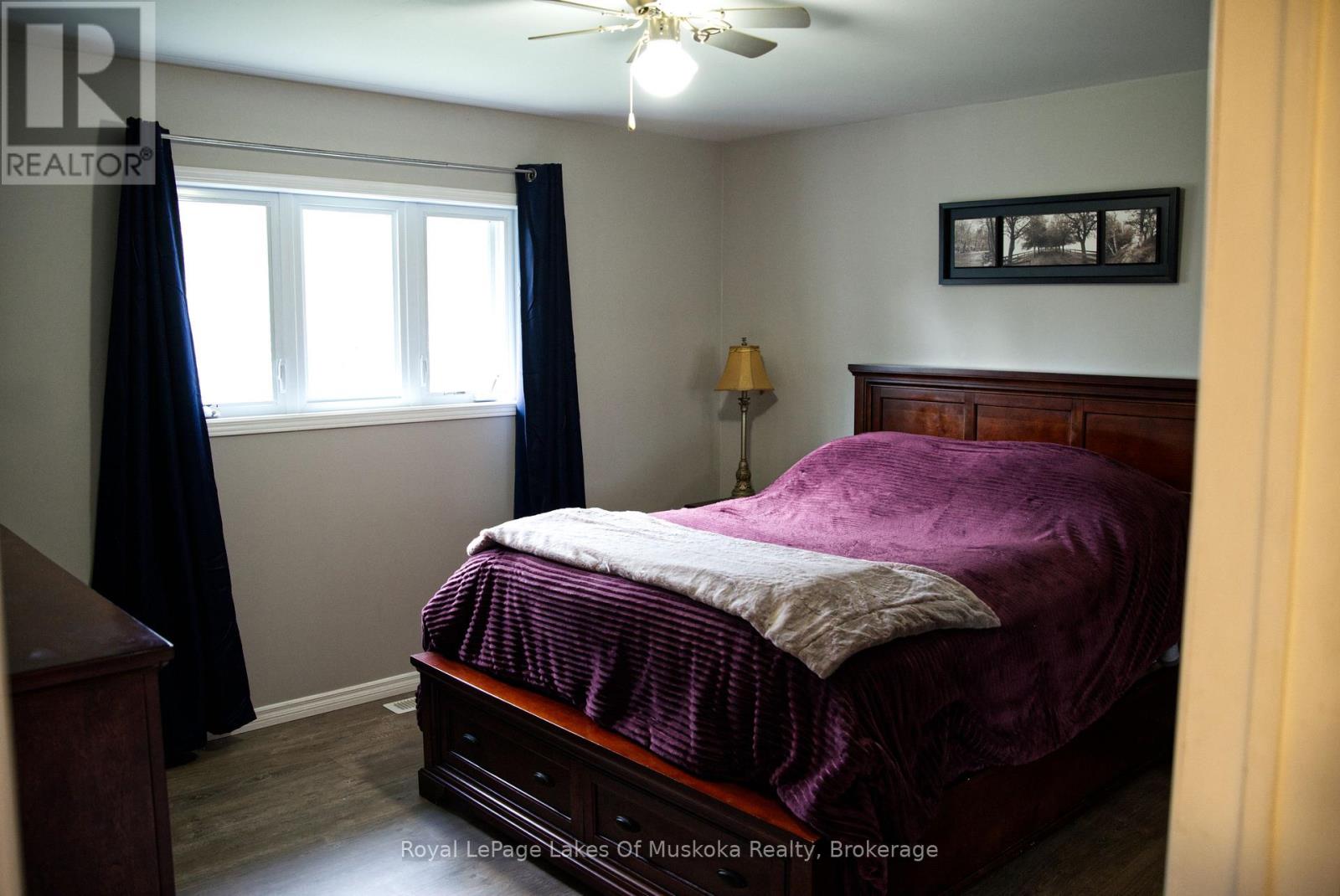 52 SUNSHINE STREET - 18
