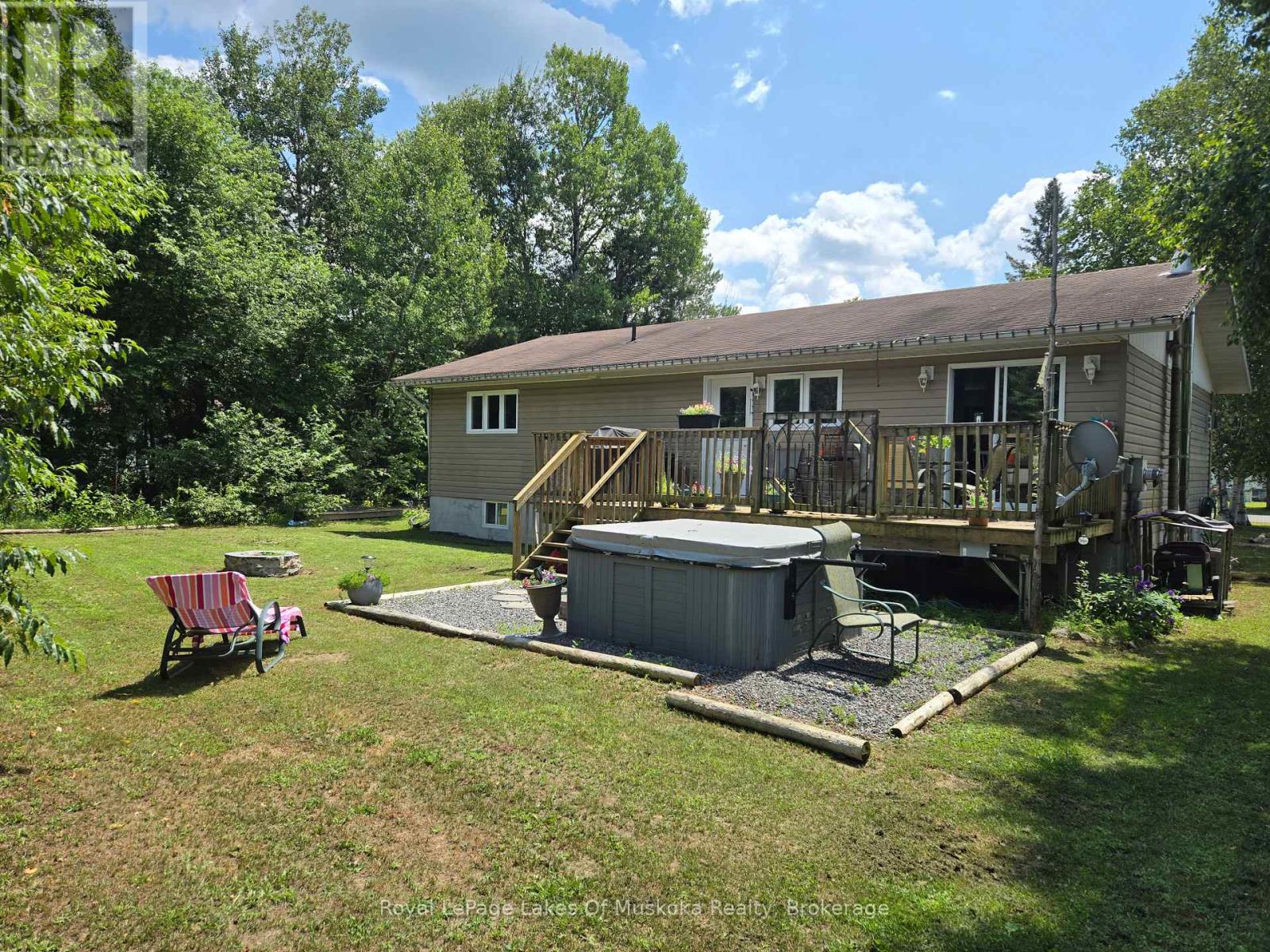 52 SUNSHINE STREET - 6