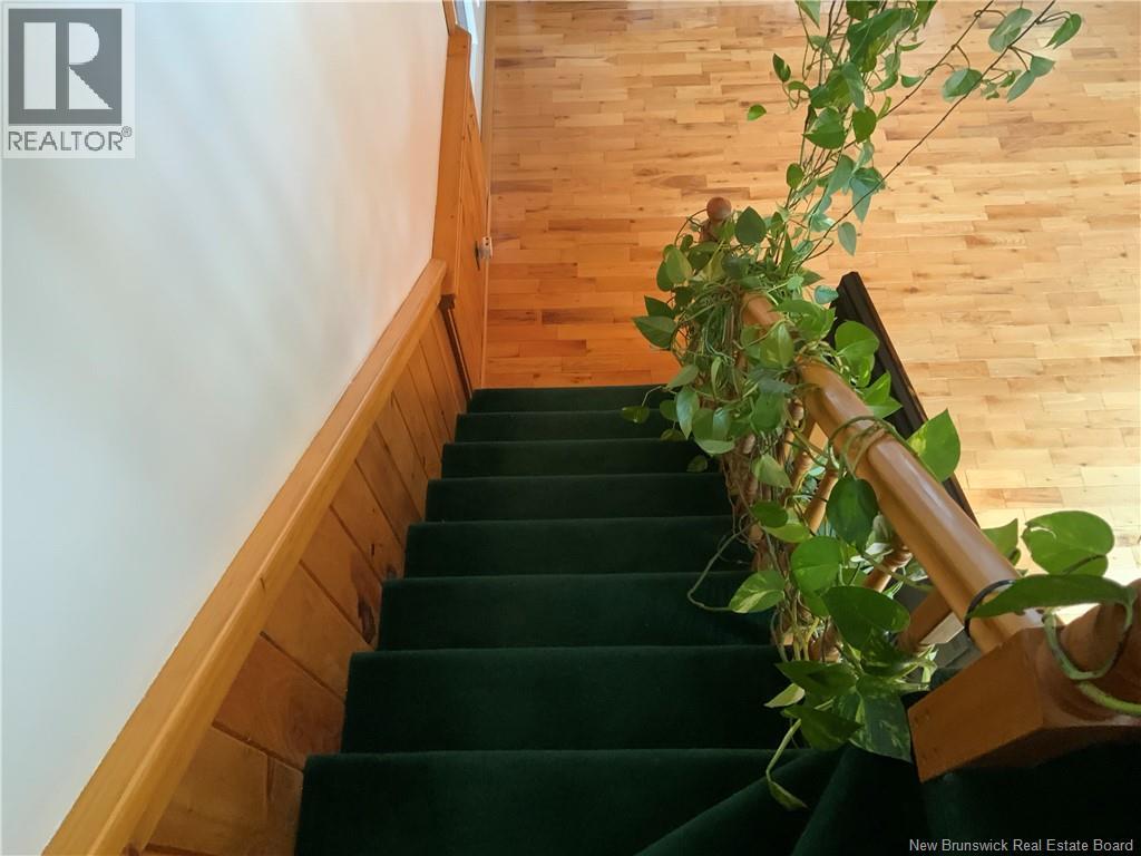 22 Rosewood Drive - 35