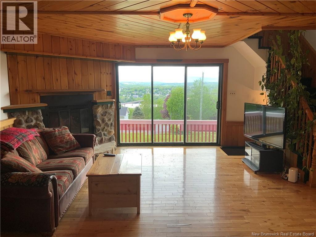 22 Rosewood Drive - 24