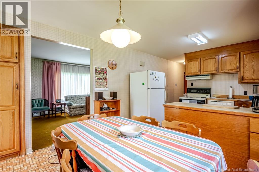 51 Mountain Road - Image 9