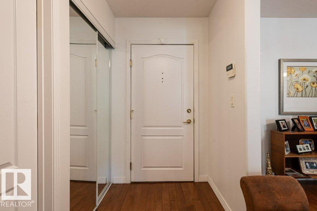 #102 8912 156 ST NW - 7