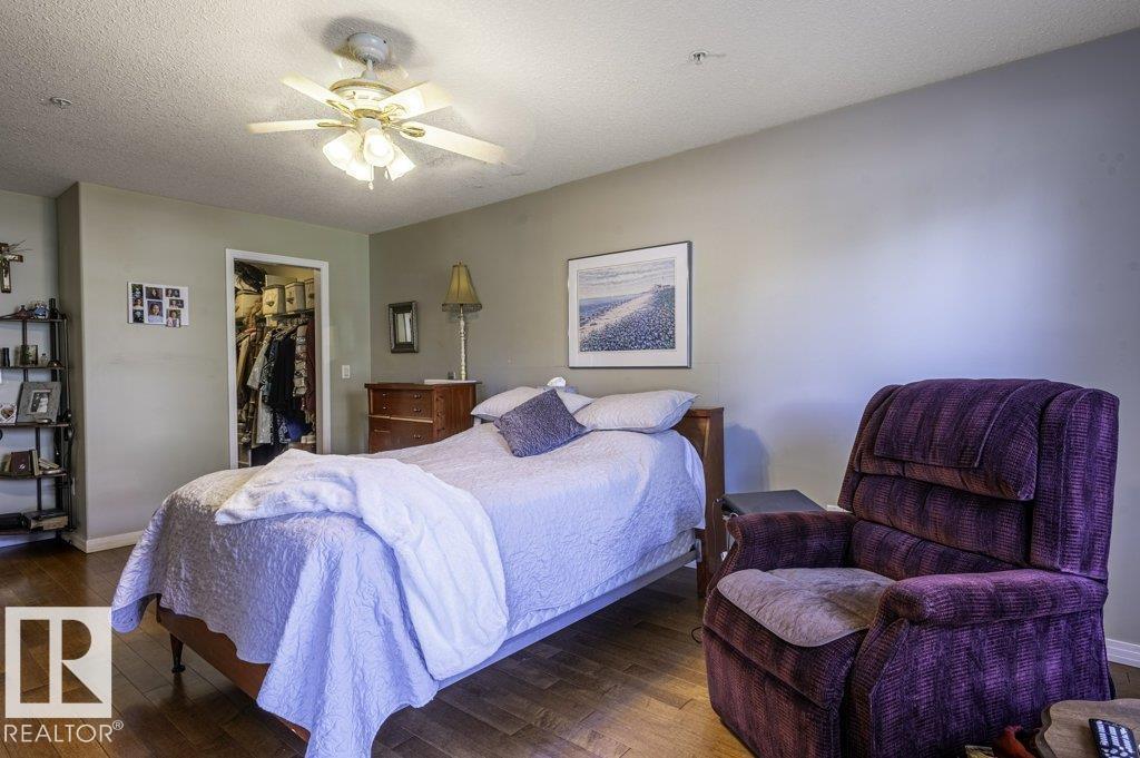 #102 8912 156 ST NW - 25
