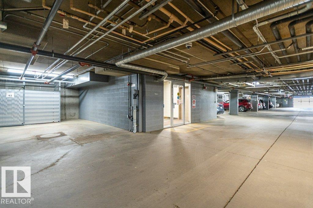 #102 8912 156 ST NW - 36