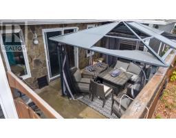 Sunroom - 16 Rogers Avenue, Amherst, NS B4H2J7 Photo 11